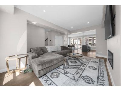 8173 FOXFERN Road | Chilliwack British Columbia | Slide Image Nine