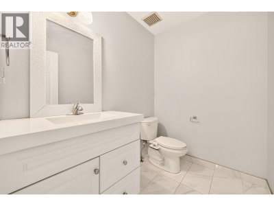 22637 FRASERBANK Crescent | Richmond British Columbia | Slide Image Nineteen