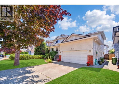 22637 FRASERBANK Crescent | Richmond British Columbia | Slide Image Thirty-two