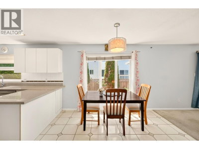 22637 FRASERBANK Crescent | Richmond British Columbia | Slide Image Nine