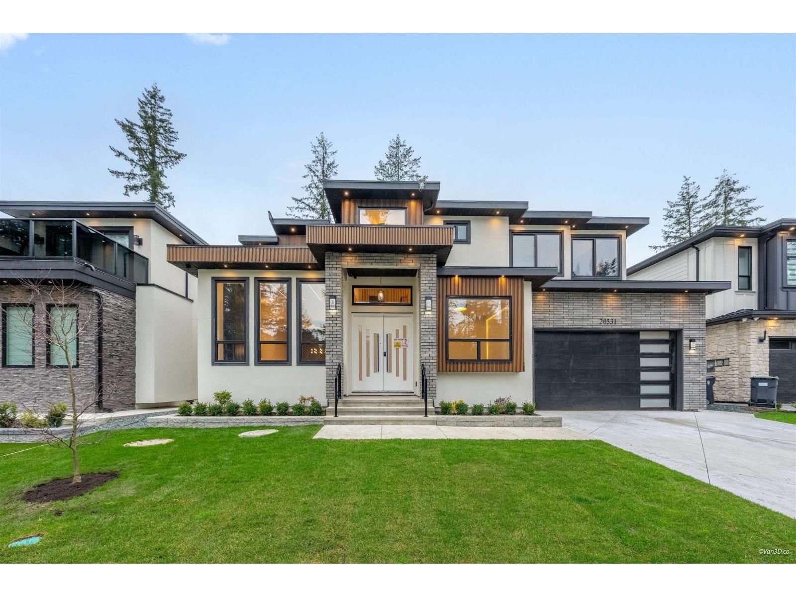 20331 27 Avenue, Langley, British Columbia V2Z 0B6