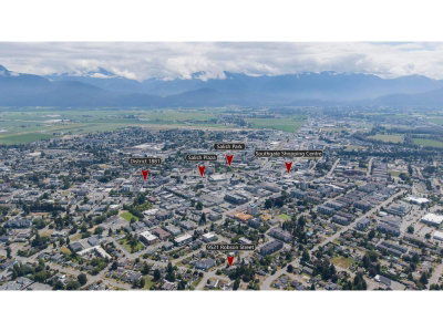 9521 ROBSON Street | Chilliwack British Columbia | Slide Image Thirteen