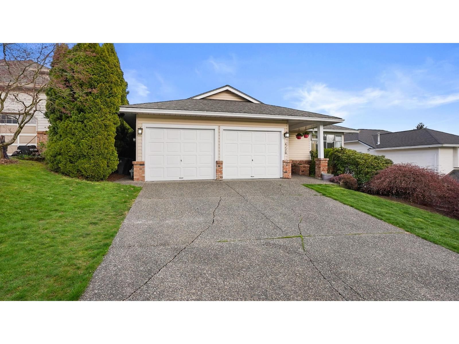 6170 191 Street, Surrey, British Columbia V3S 8C8