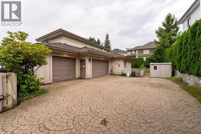 1548 PARKWAY Boulevard | Coquitlam British Columbia | Slide Image Five