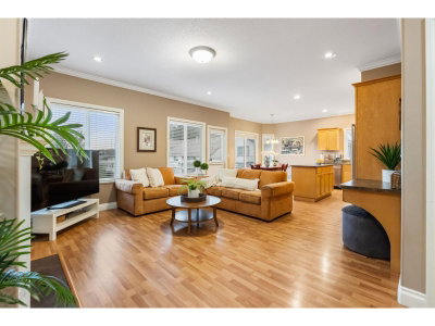 32464 BOBCAT Drive East | Mission British Columbia | Slide Image Six