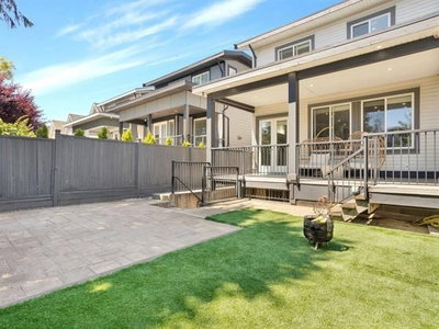 15456 RUSSELL Avenue | White Rock British Columbia | Slide Image Twenty-seven