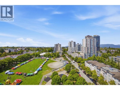 3520 CROWLEY Drive | Vancouver British Columbia | Slide Image Fifteen