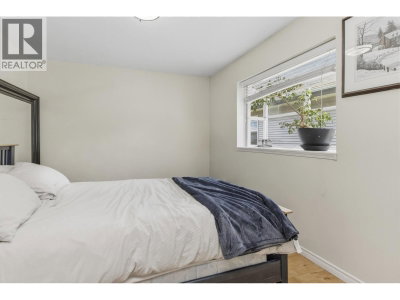 1827 MAMQUAM Road | Squamish British Columbia | Slide Image Eight