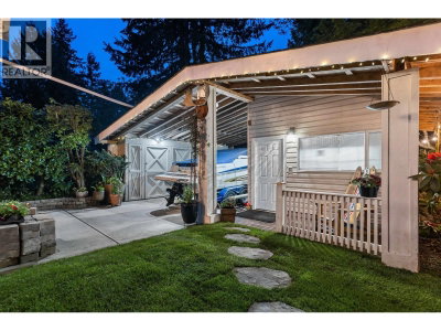 3477 RALEIGH Street | Port Coquitlam British Columbia | Slide Image Twenty-nine