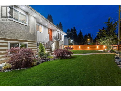 3477 RALEIGH Street | Port Coquitlam British Columbia | Slide Image Four