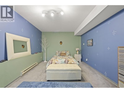 2445 MOWAT Place | North Vancouver British Columbia | Slide Image Nineteen