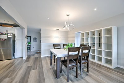 32777 CHILCOTIN Drive | Abbotsford British Columbia | Slide Image Nine