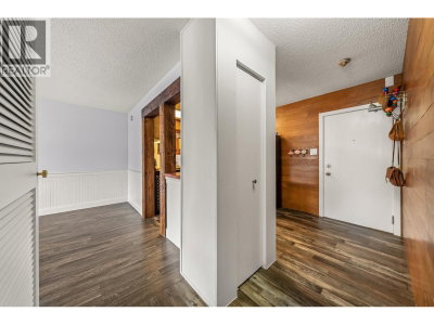 611 BLACKFORD Street | New Westminster British Columbia | Slide Image Thirteen