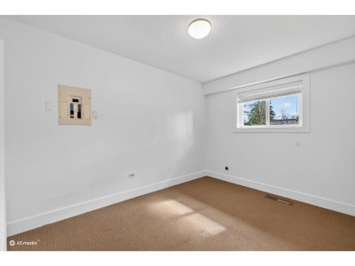 14032 GROSVENOR Road | Surrey British Columbia | Slide Image Twenty-one