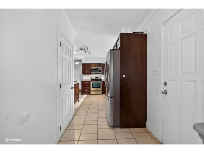 14032 GROSVENOR Road | Surrey British Columbia | Slide Image Twenty-four