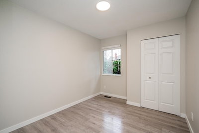 13015 SUMMERHILL Crescent | Surrey British Columbia | Slide Image Eighteen