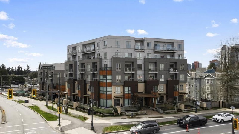 13978 FRASER Highway Surrey British Columbia, V3T 0P2 - 2 Bedrooms Condo For Sale