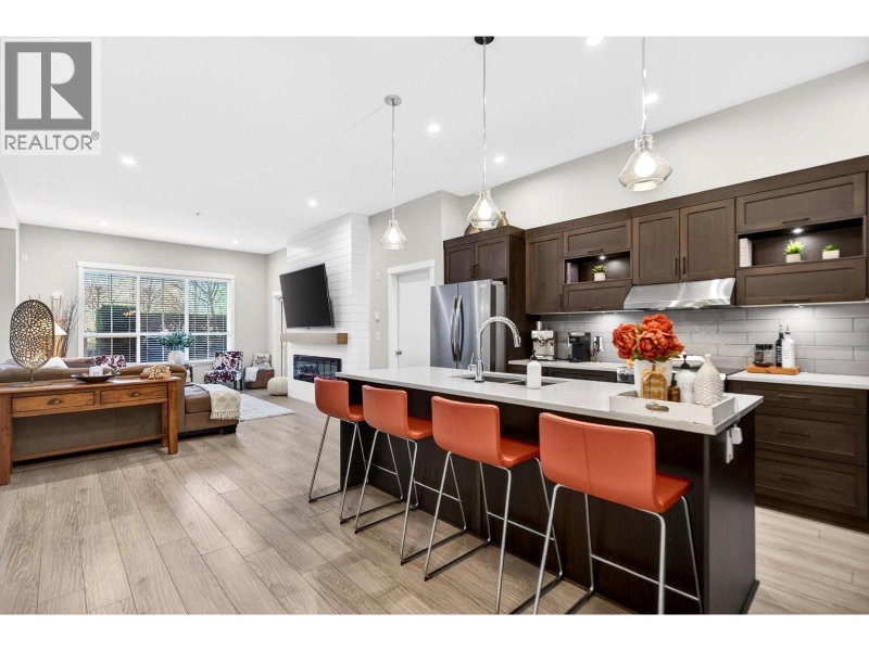 12367 224 Street Maple Ridge British Columbia, V2X 6B9 - 2 Bedrooms Condo For Sale