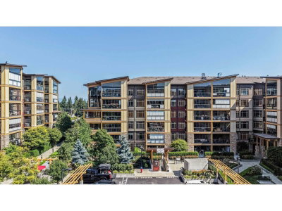 32445 SIMON Avenue | Abbotsford British Columbia | Slide Image Three