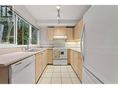 2600 BEAVERBROOK Crescent | Burnaby British Columbia | Slide Image Ten