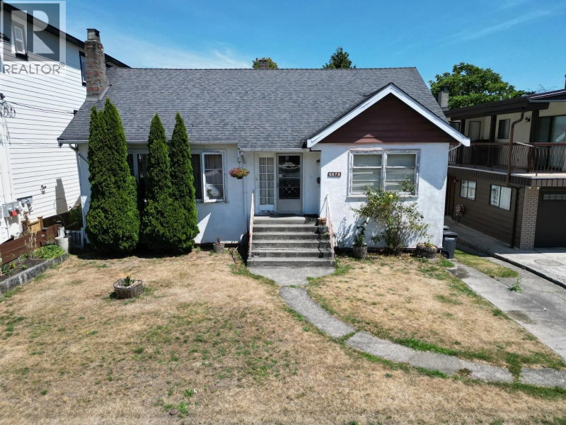 6678 WALKER Avenue Burnaby British Columbia, V5E 3B9 - 5 Bedrooms Home For Sale