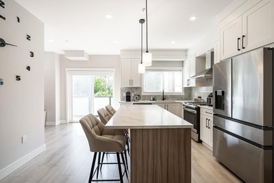 20155 84 Avenue | Langley British Columbia | Slide Image Twelve