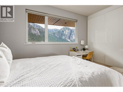 38555 SKY PILOT Drive | Squamish British Columbia | Slide Image Twenty-six