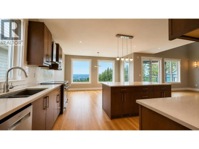 3534 ARCHWORTH Avenue | Coquitlam British Columbia | Slide Image Five