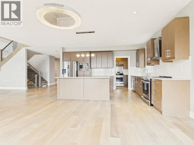 3534 ARCHWORTH Avenue | Coquitlam British Columbia | Slide Image Eight