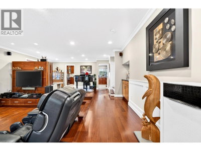 3152 LANCASTER Place | Port Coquitlam British Columbia | Slide Image Six