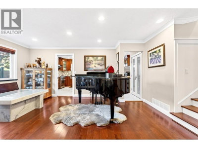 3152 LANCASTER Place | Port Coquitlam British Columbia | Slide Image Eight