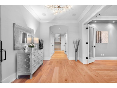 14439 SUNSET Lane | White Rock British Columbia | Slide Image Ten