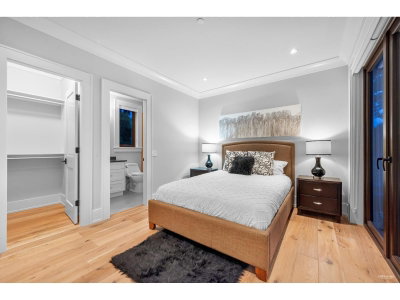 14439 SUNSET Lane | White Rock British Columbia | Slide Image Twenty-two