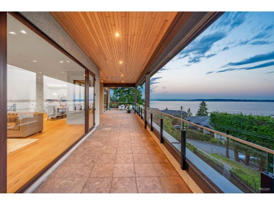14439 SUNSET Lane | White Rock British Columbia | Slide Image Three