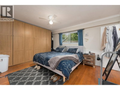 22702 123 Avenue | Maple Ridge British Columbia | Slide Image Thirteen