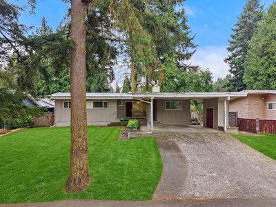34206 WOODBINE Crescent | Abbotsford British Columbia | Slide Image Two