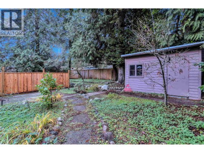 1219 ARBORLYNN Drive | North Vancouver British Columbia | Slide Image Thirty-eight