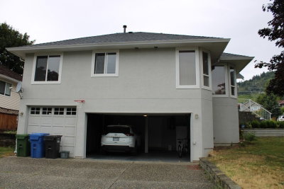 36381 COUNTRY Place | Abbotsford British Columbia | Slide Image Three