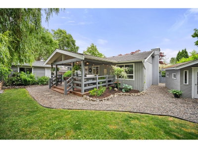 17459 61B Avenue | Surrey British Columbia | Slide Image Thirty-six