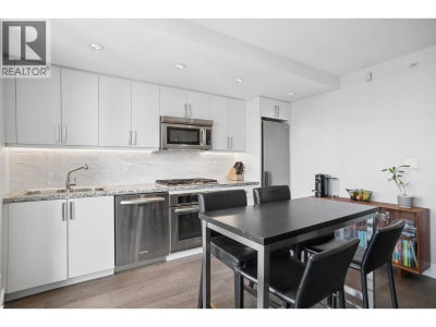 918 COOPERAGE Way | Vancouver British Columbia | Slide Image Fourteen