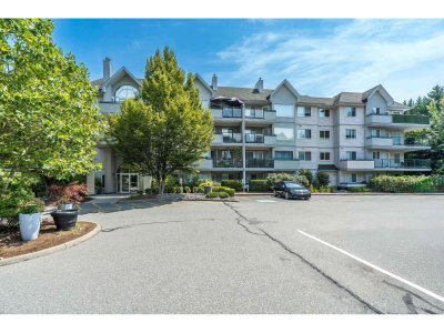 33718 KING Road | Abbotsford British Columbia | Slide Image Three