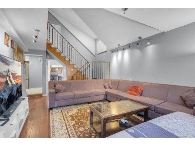 14115 110 Avenue | Surrey British Columbia | Slide Image Nine