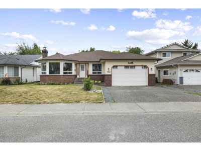 7601 SAPPHIRE Drive | Chilliwack British Columbia | Slide Image One