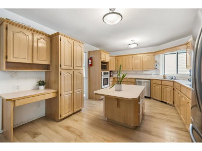 7601 SAPPHIRE Drive | Chilliwack British Columbia | Slide Image Eight