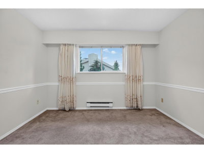 32691 GARIBALDI Drive | Abbotsford British Columbia | Slide Image Seventeen