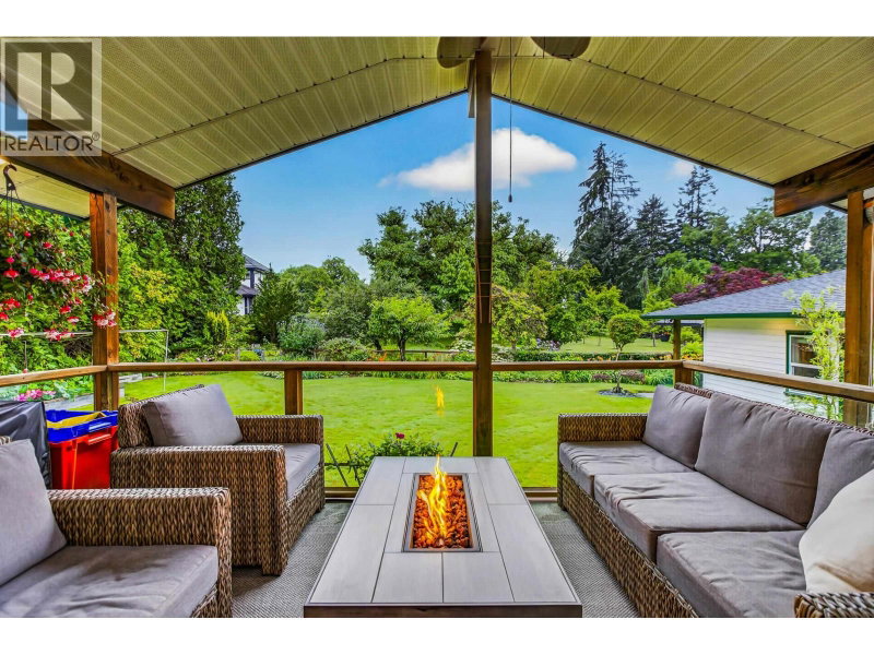 21662 RIVER Road Maple Ridge British Columbia, V2X 2B7 - 4 Bedrooms Home For Sale