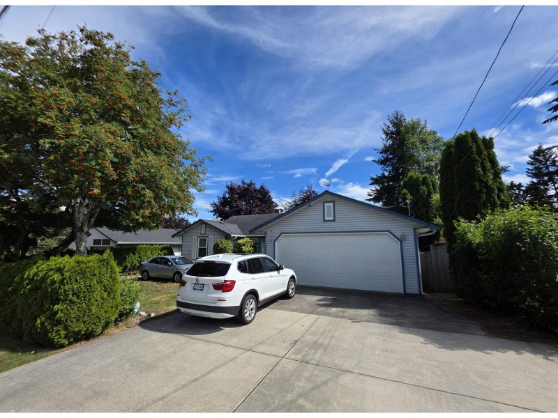 15580 20 Avenue Surrey British Columbia, V4A 2A5 - 3 Bedrooms Home For Sale
