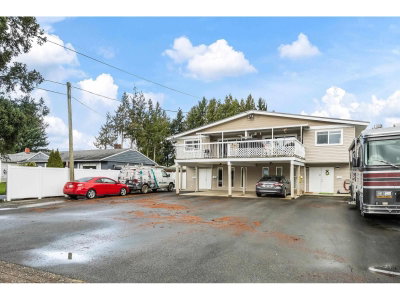 46479 BROOKS Avenue | Chilliwack British Columbia | Slide Image One