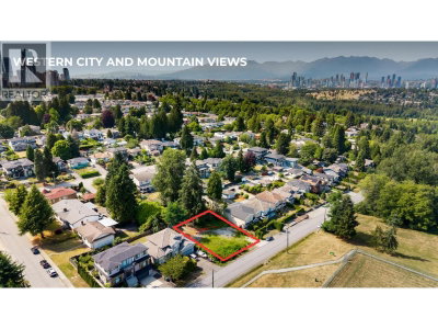 6339 DUFFERIN Avenue | Burnaby British Columbia | Slide Image Five