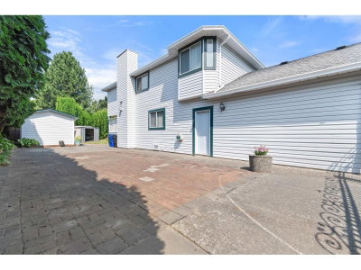 7019 WILTSHIRE Street | Chilliwack British Columbia | Slide Image Forty